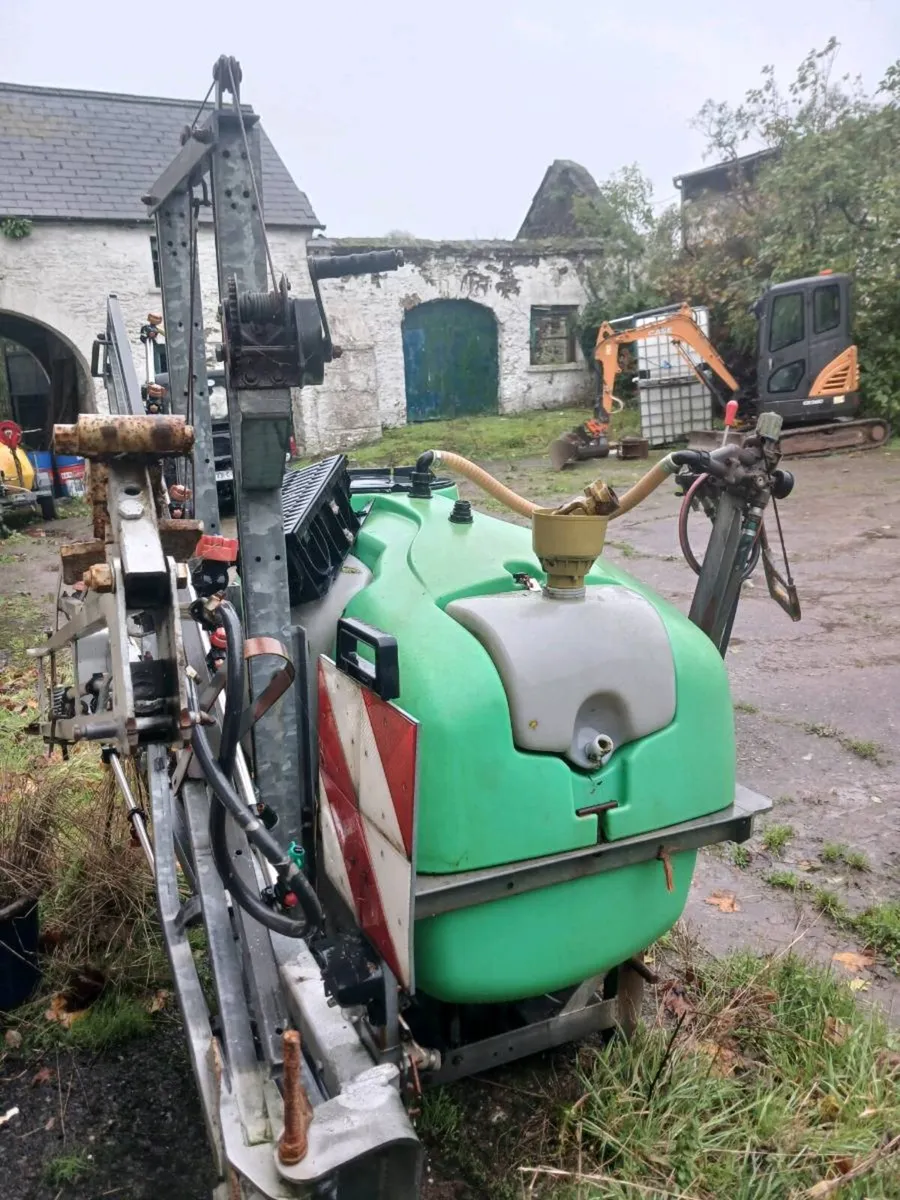 Uni green sprayer - Image 4