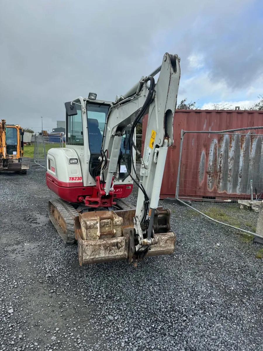 Takeuchi TB230 3 Ton Mini Digger - Image 2
