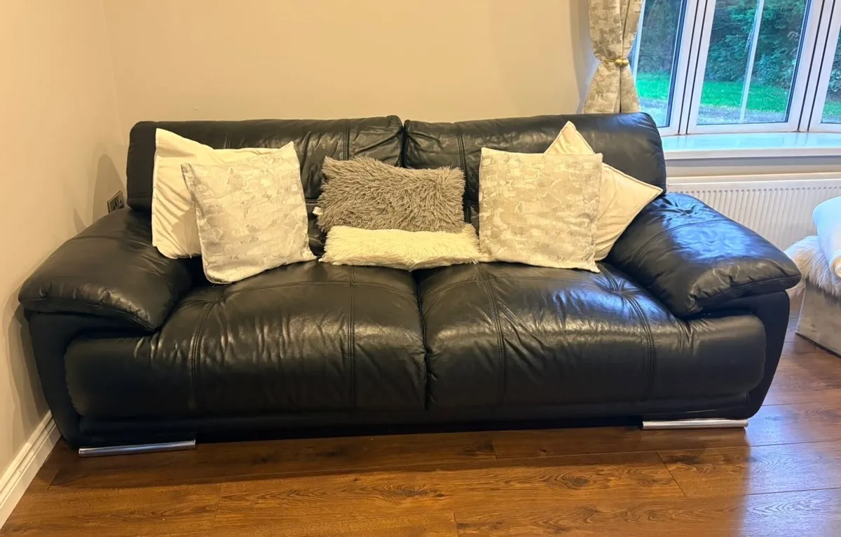 Leather Two seater Three seater couch - Image 2