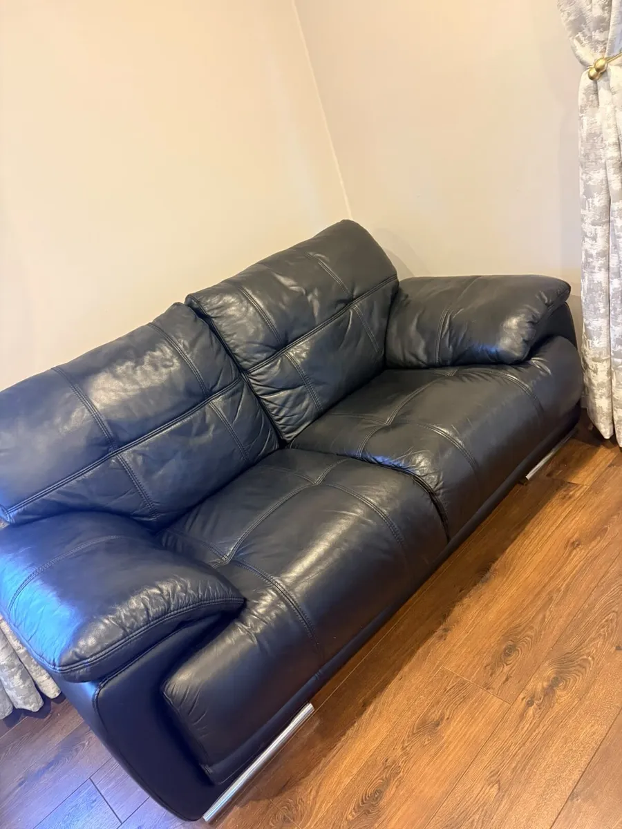 Leather Two seater Three seater couch - Image 3