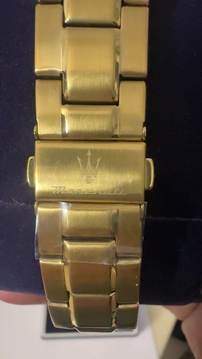 *new* Maserati gold Watch - Image 3