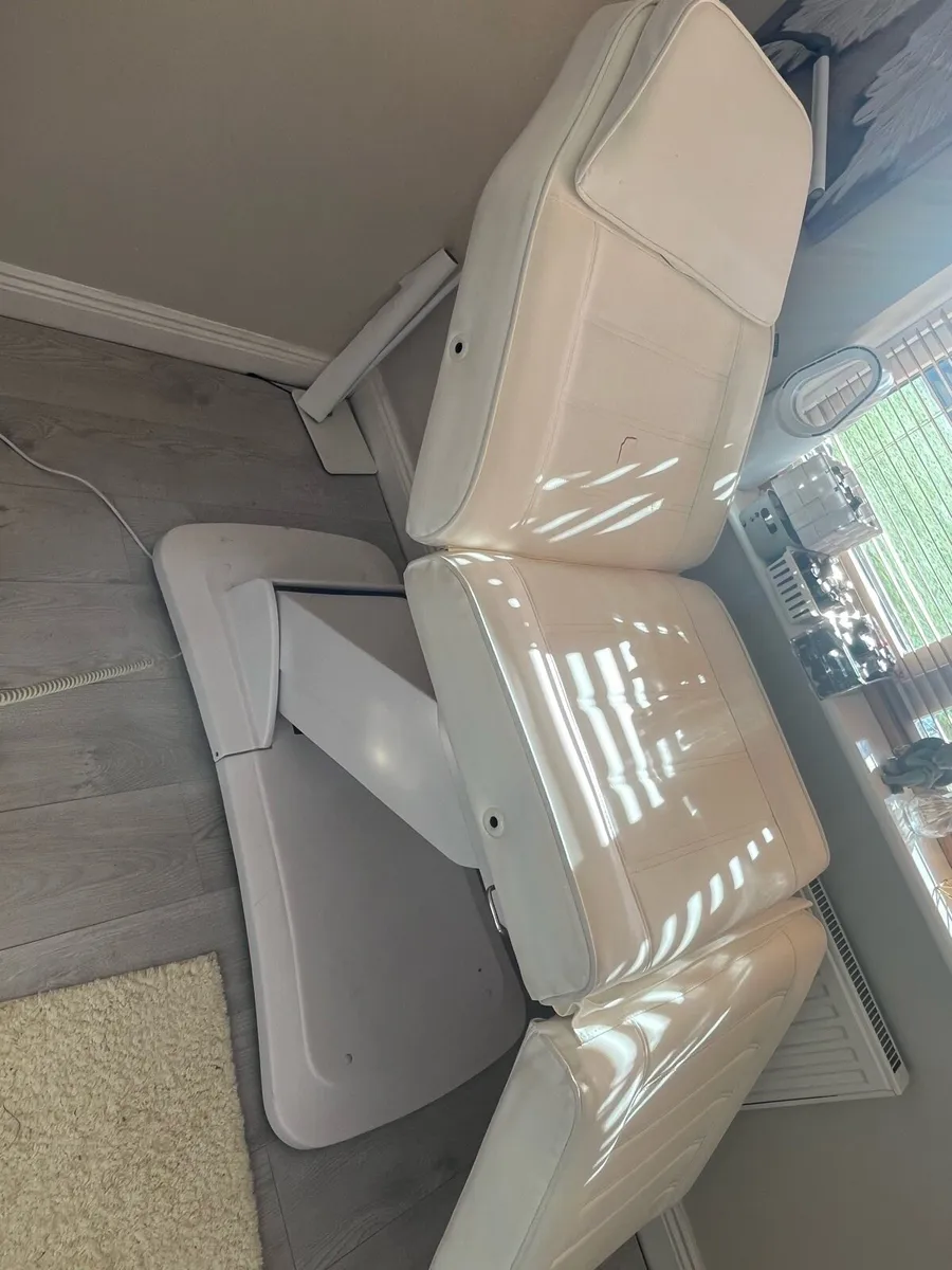 Electric beauty bed - Image 2