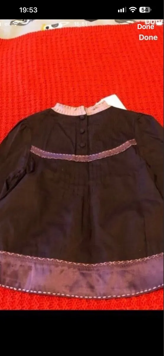 Girls BNWT top age 3 €8 - Image 2