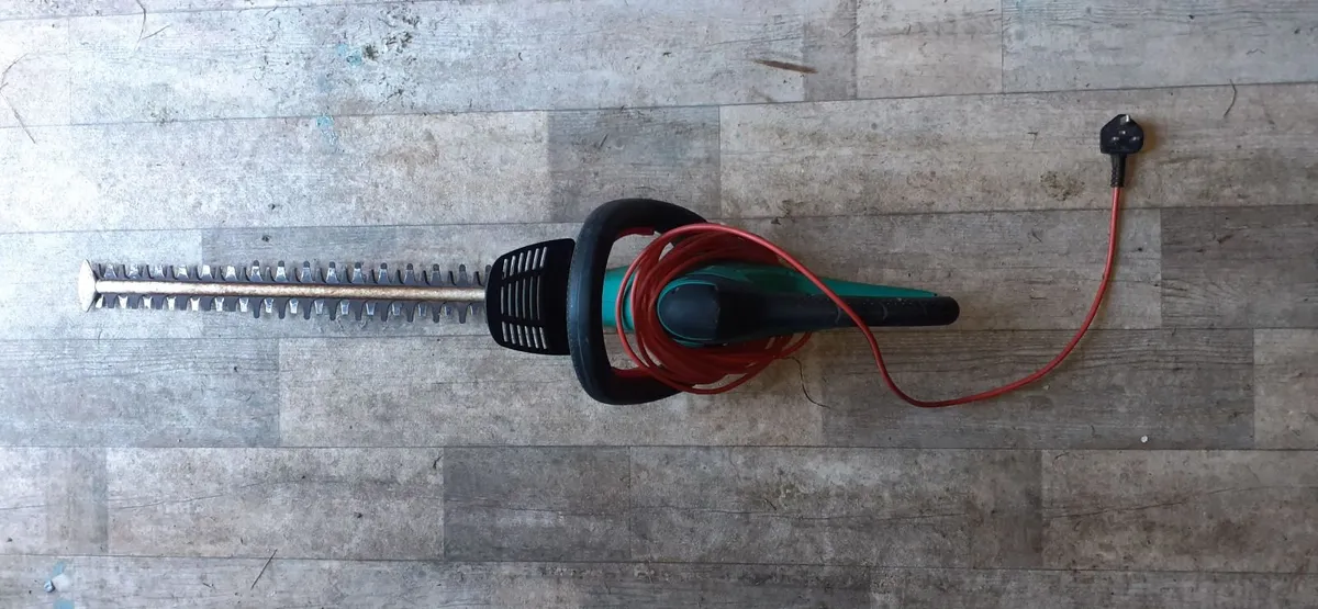 Hedge Trimmer Bosch AHS 60-26 - Image 1