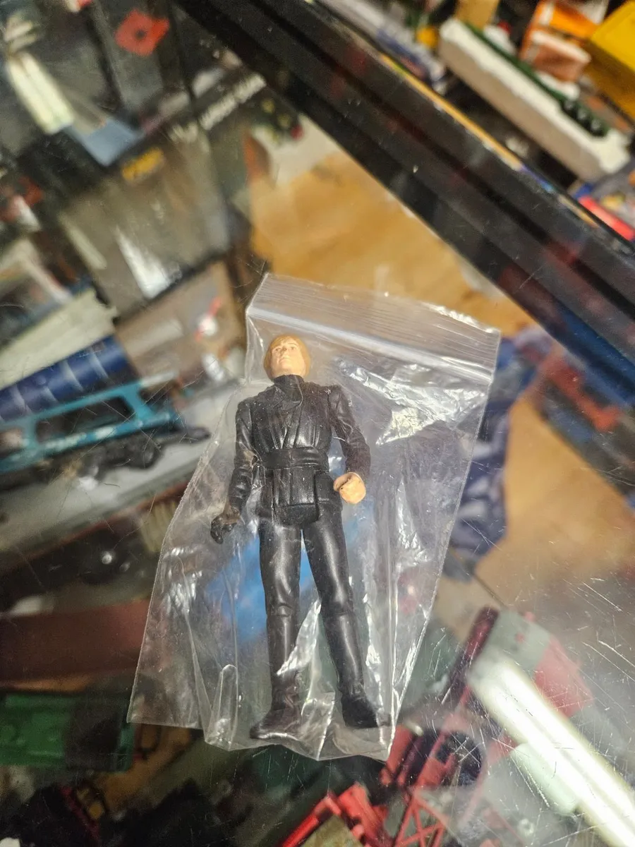 Star Wars Figure