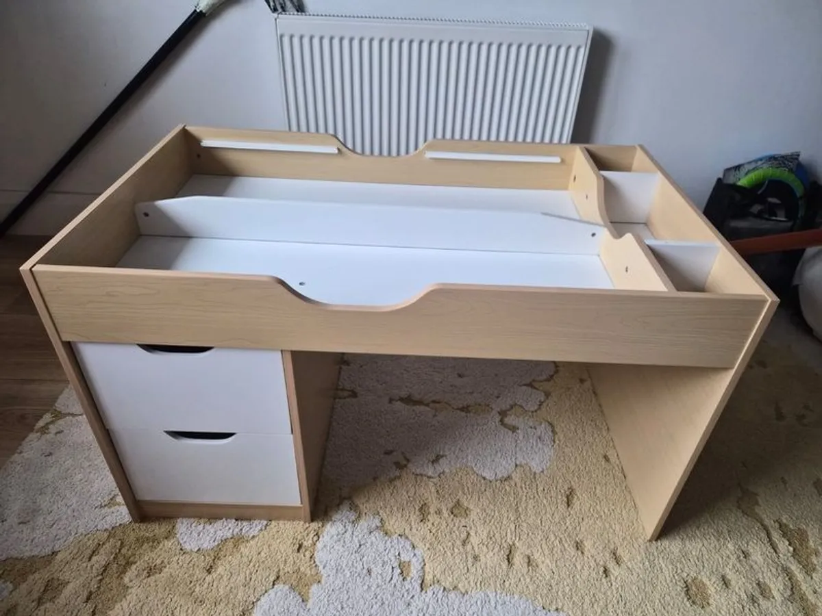 Build 'n' Store Wooden Desk Building Table - Image 3