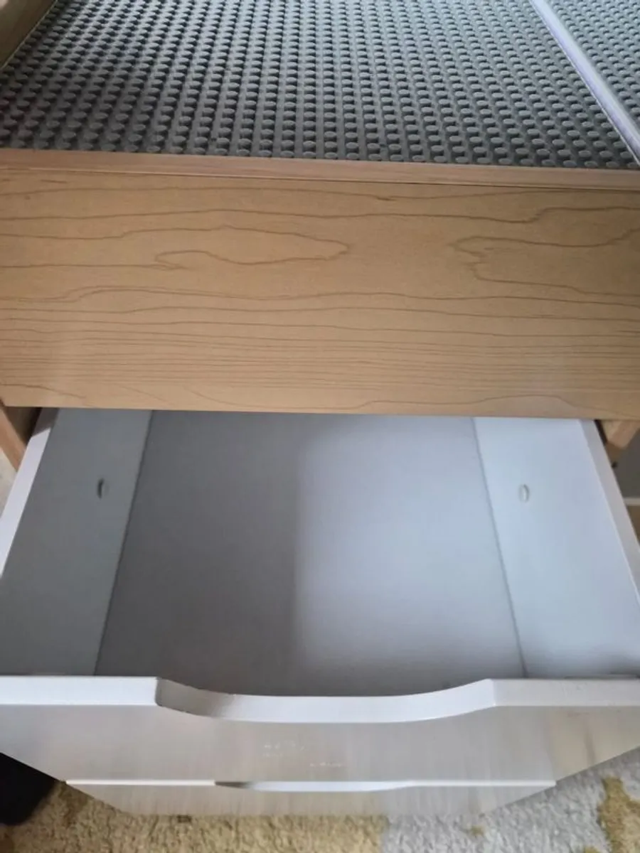 Build 'n' Store Wooden Desk Building Table - Image 4