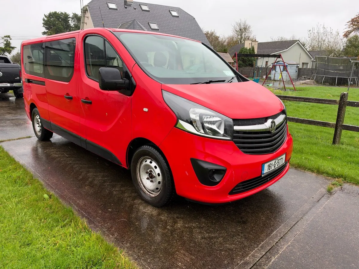 2016 Opel Vivaro 1.6cdti Minibus 9 seater - Image 1