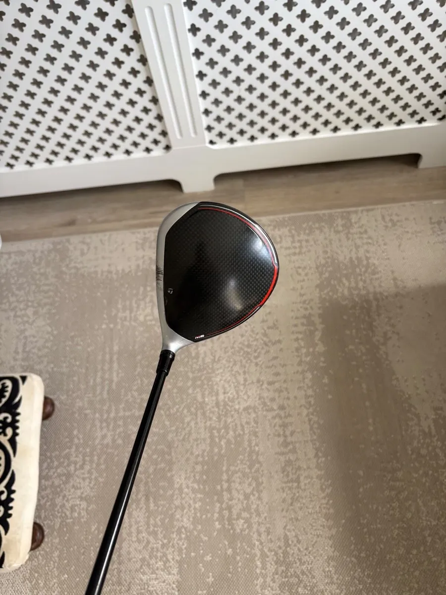 Taylormade M6 d type stiff shaft driver - Image 2