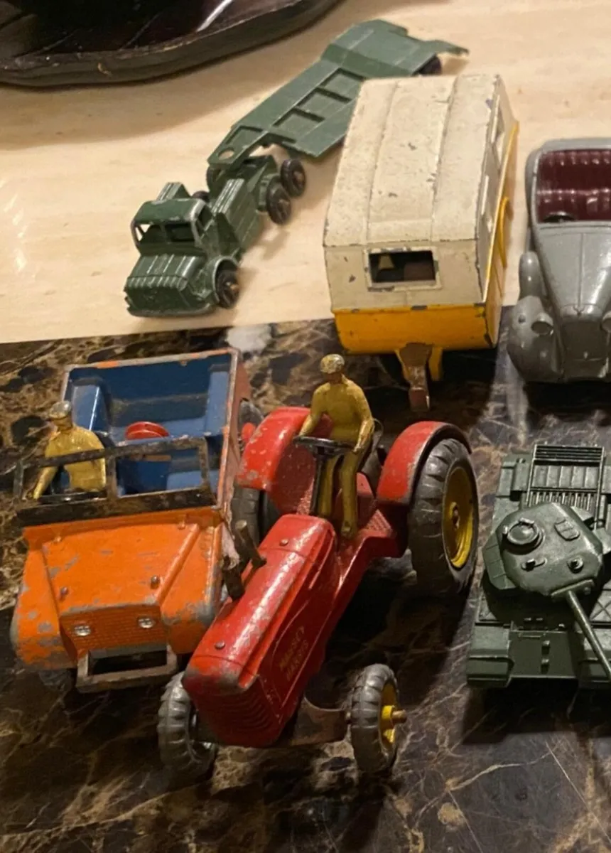 RARE COLLECTION OF DIE-CAST MODELS DINKY🚗 - Image 1