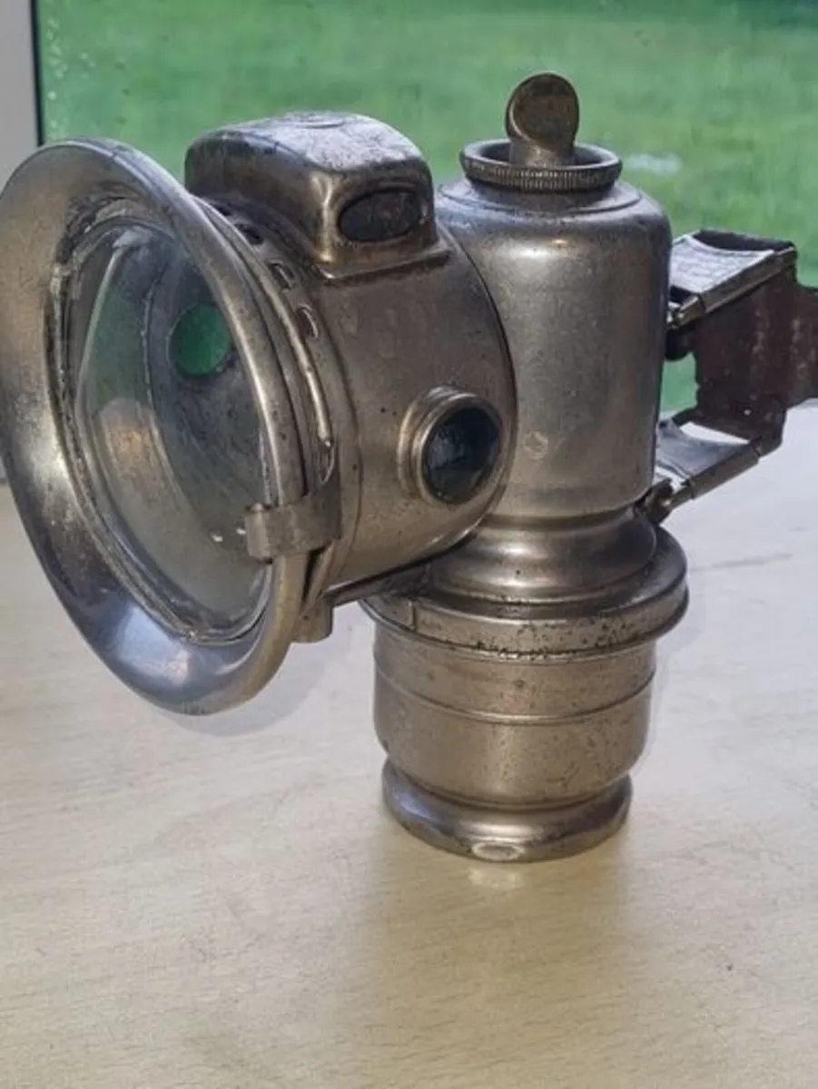 Carbide (acetylene) lamp made by Joseph  Lucas - Image 2