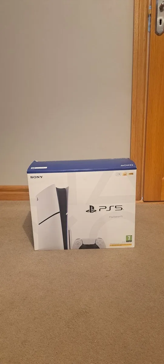 PS5 Slim Disc and Digital - Image 2