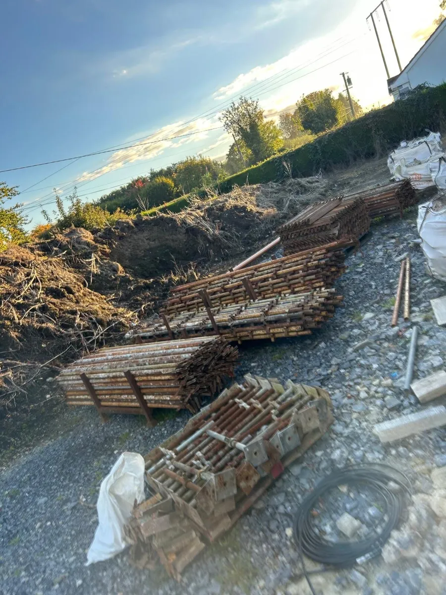 Scaffolding - Image 1