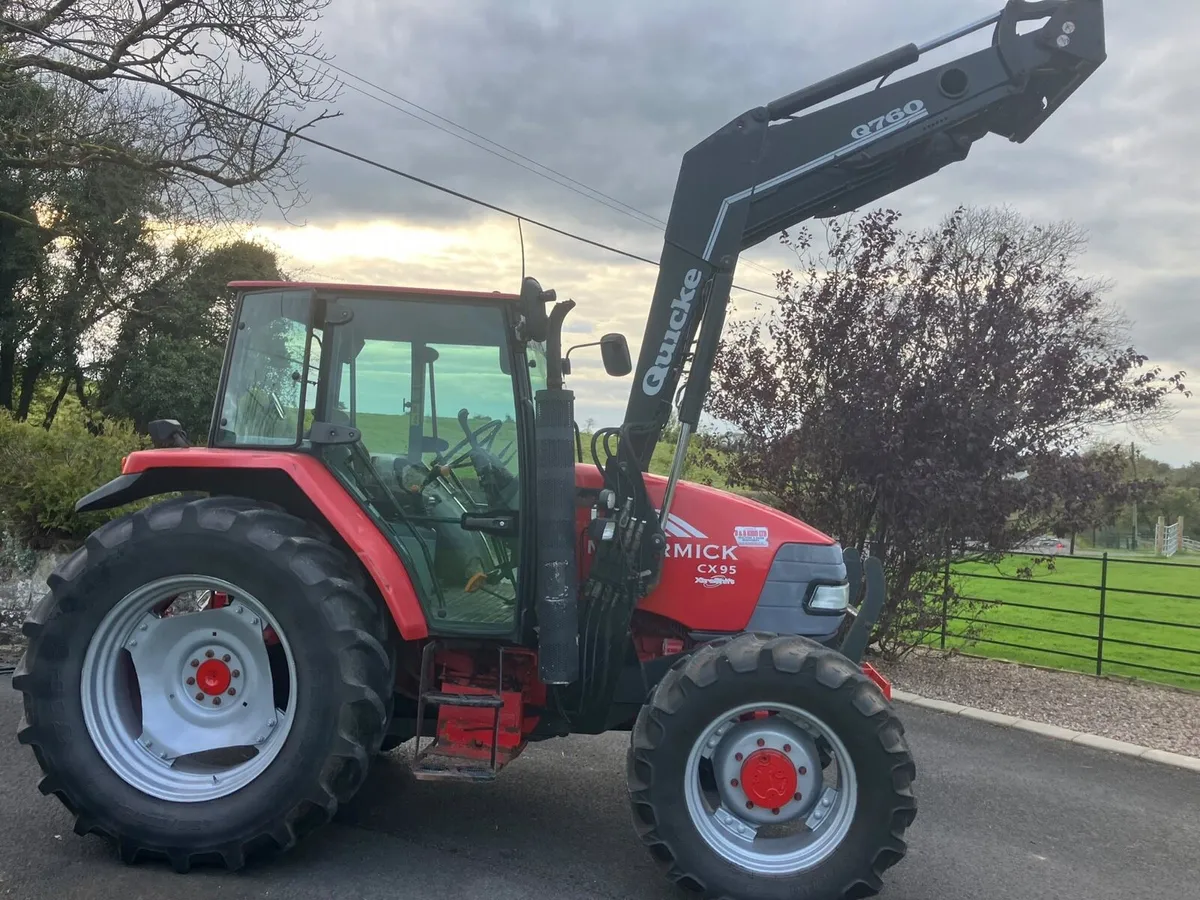 Mc Cormick 4WD with Loader - Image 2