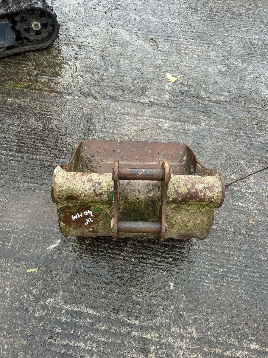 Buckets - Image 4