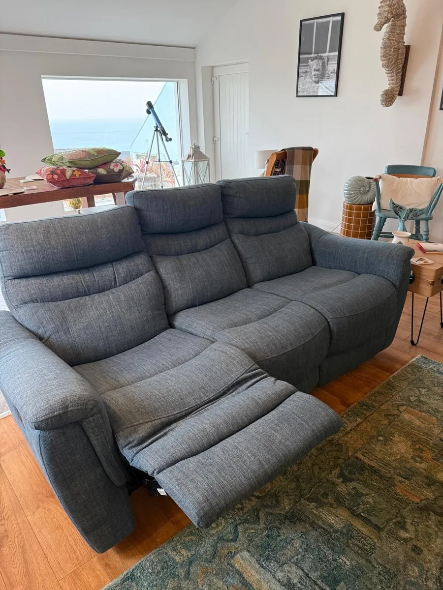 Couch - Image 3