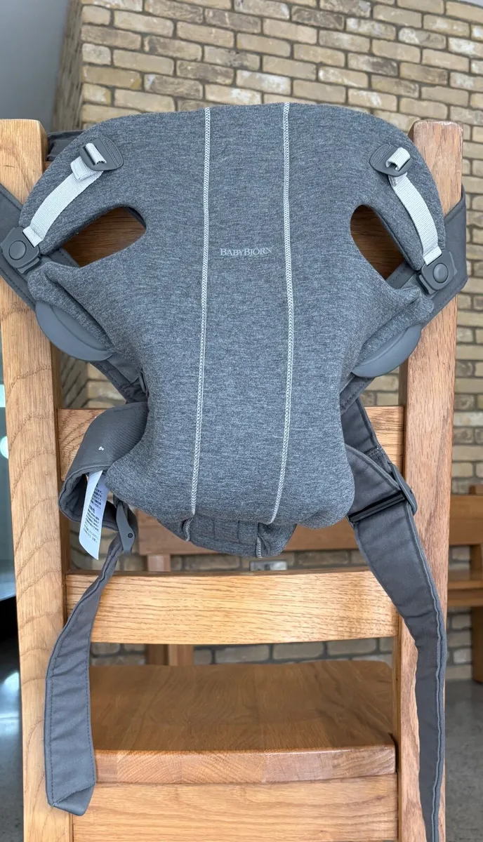 Babybjorn Mini Carrier 3D Jersey Dark Grey