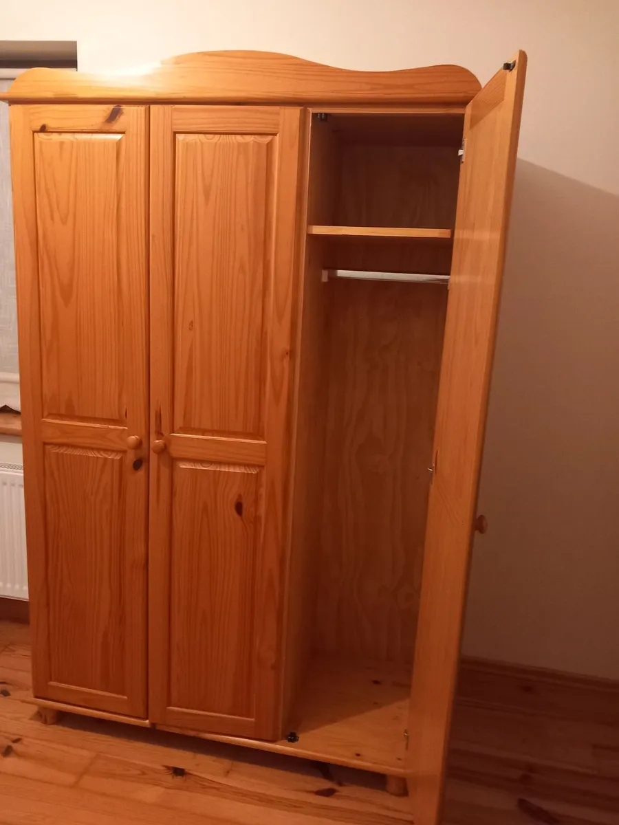 Wardrobe - Image 2