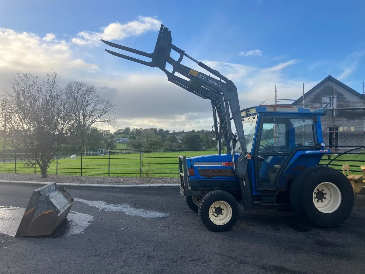 ISEKI 4WD with Loader - Image 2