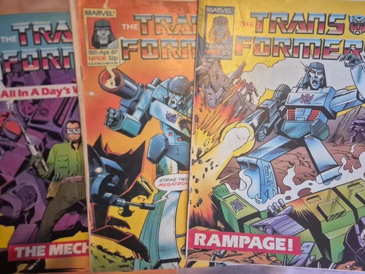 Vintage Marvel UK Transformers Comics 1980s  115 plus Issues  Annuals and Specials  Job Lot - Image 2