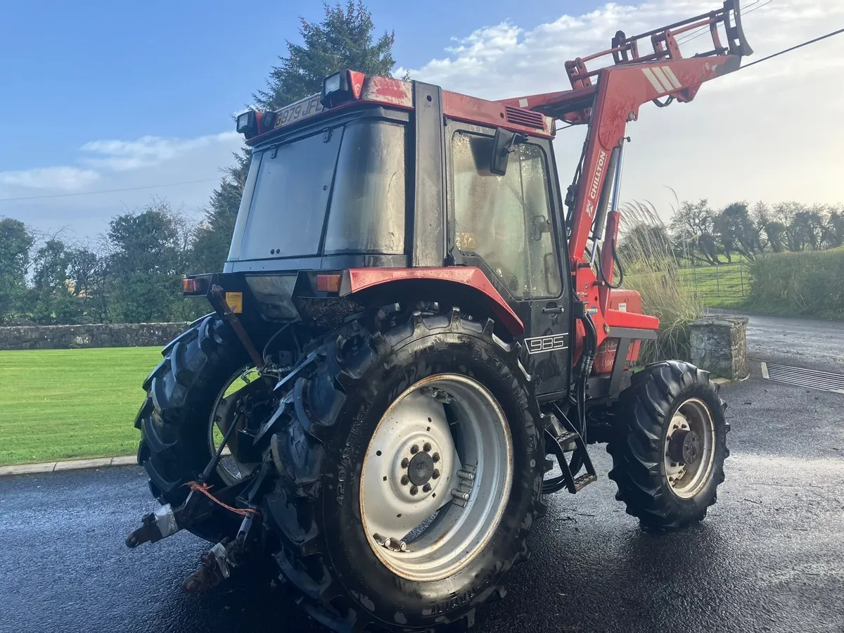 Case 985  4WD with Loader - Image 4