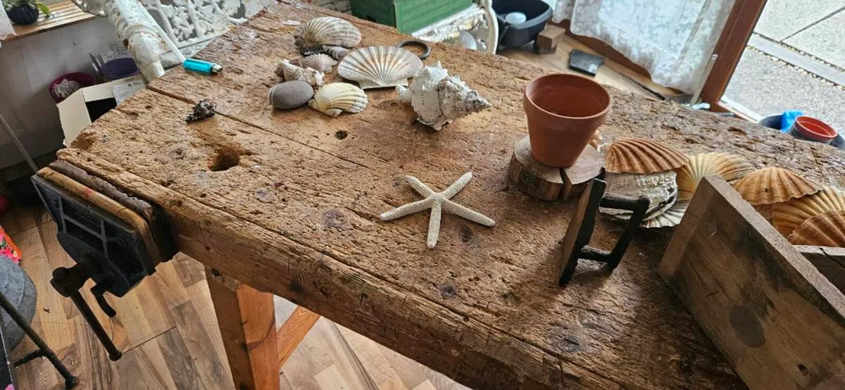 ANTIQUE WORKBENC - Image 3