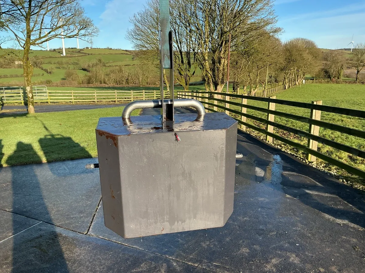 Tractor Weight Block No Vat - Image 3