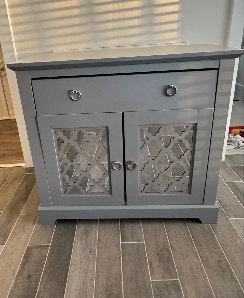 Mirrored sideboard - Image 1