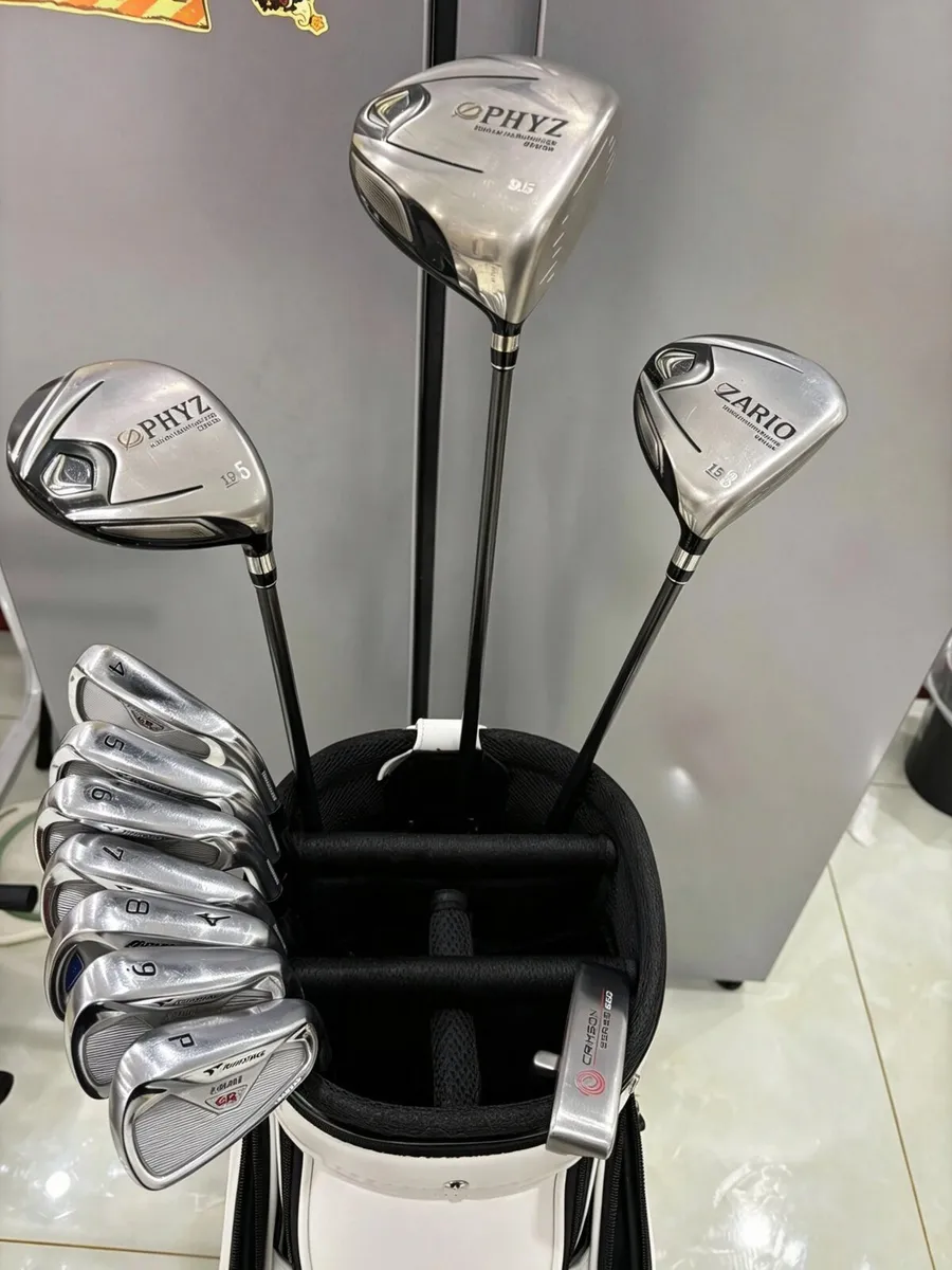 Used Bridgestone Men’s Full Golf Set 11 Clubs | 3 - Image 1