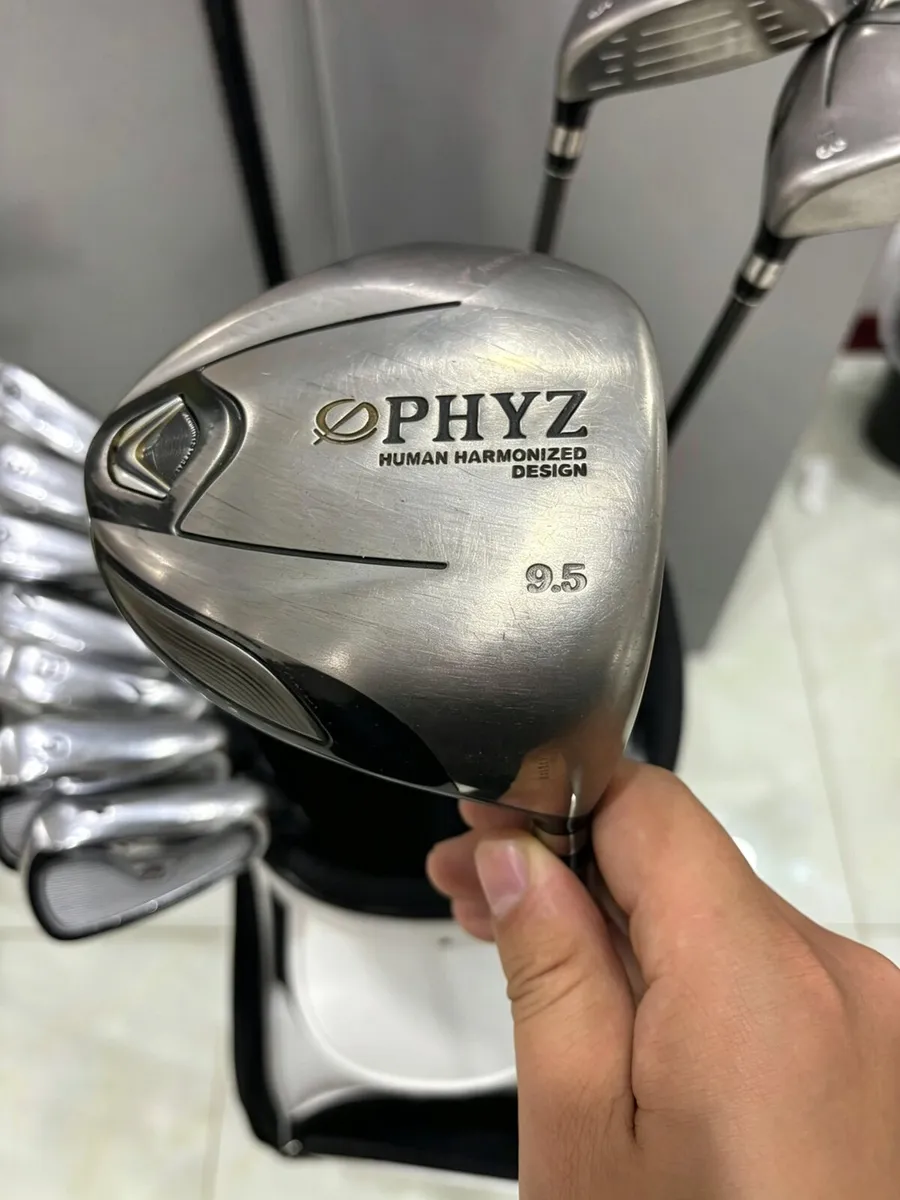 Used Bridgestone Men’s Full Golf Set 11 Clubs | 3 - Image 2