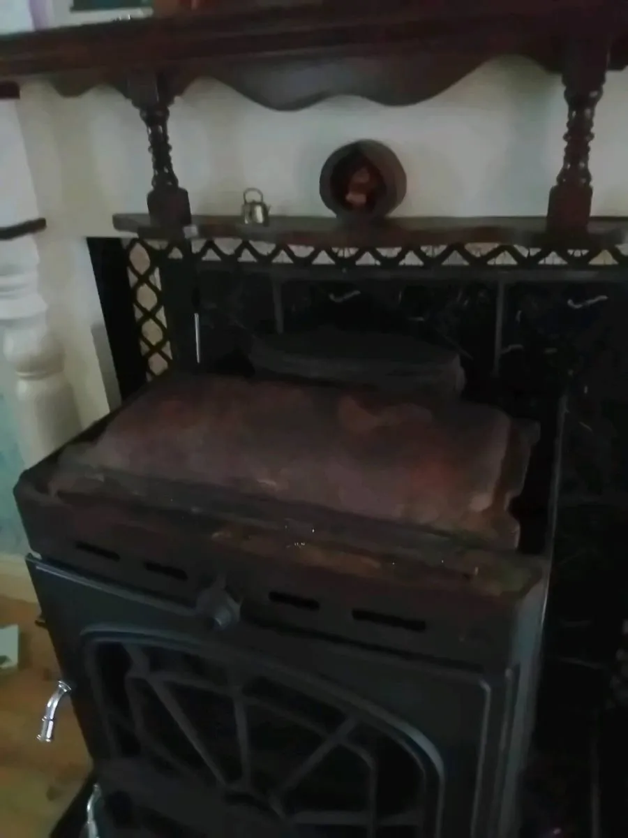 Stanley Erin boiler stove - Image 4