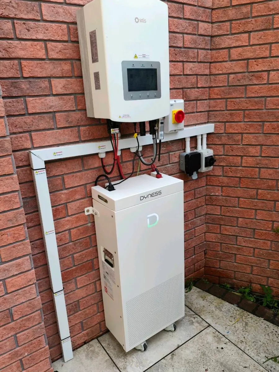 Dyness 16 kWh battery fitted - Image 1