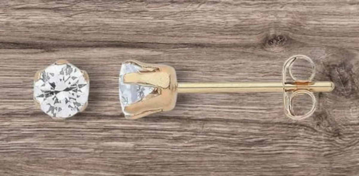Classic 9k Gold Diamond Solitaires - Image 2