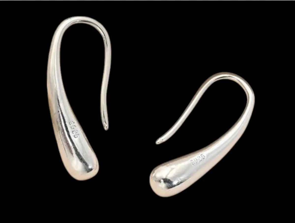 Silver Teardrop Earrings – Unworn Ex-Display - Image 3