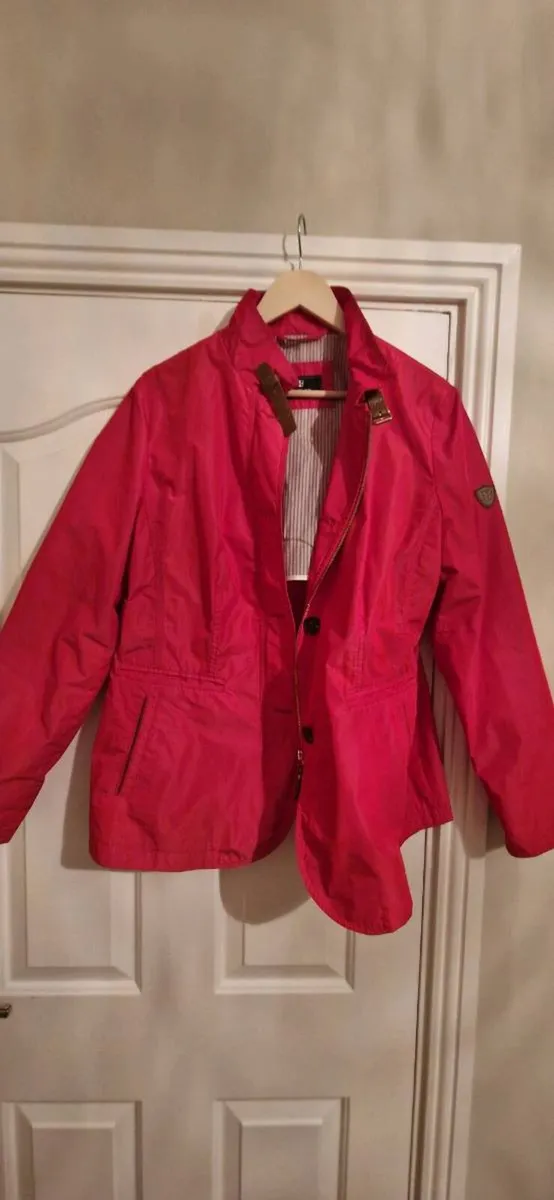 Basler Rain Jacket – Size 44 (UK 16) - Image 1