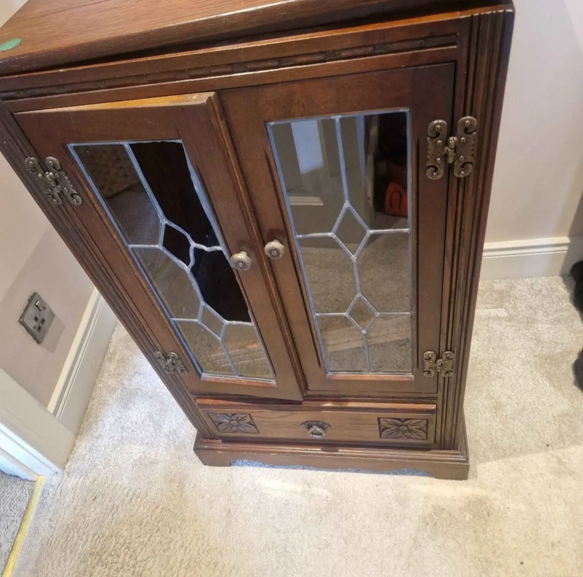 Cabinet - Image 2