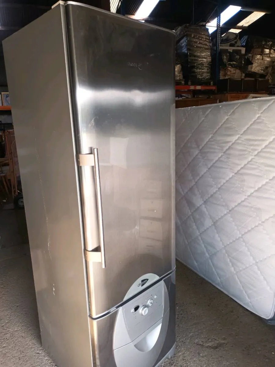 Clothes Dryer - Image 1