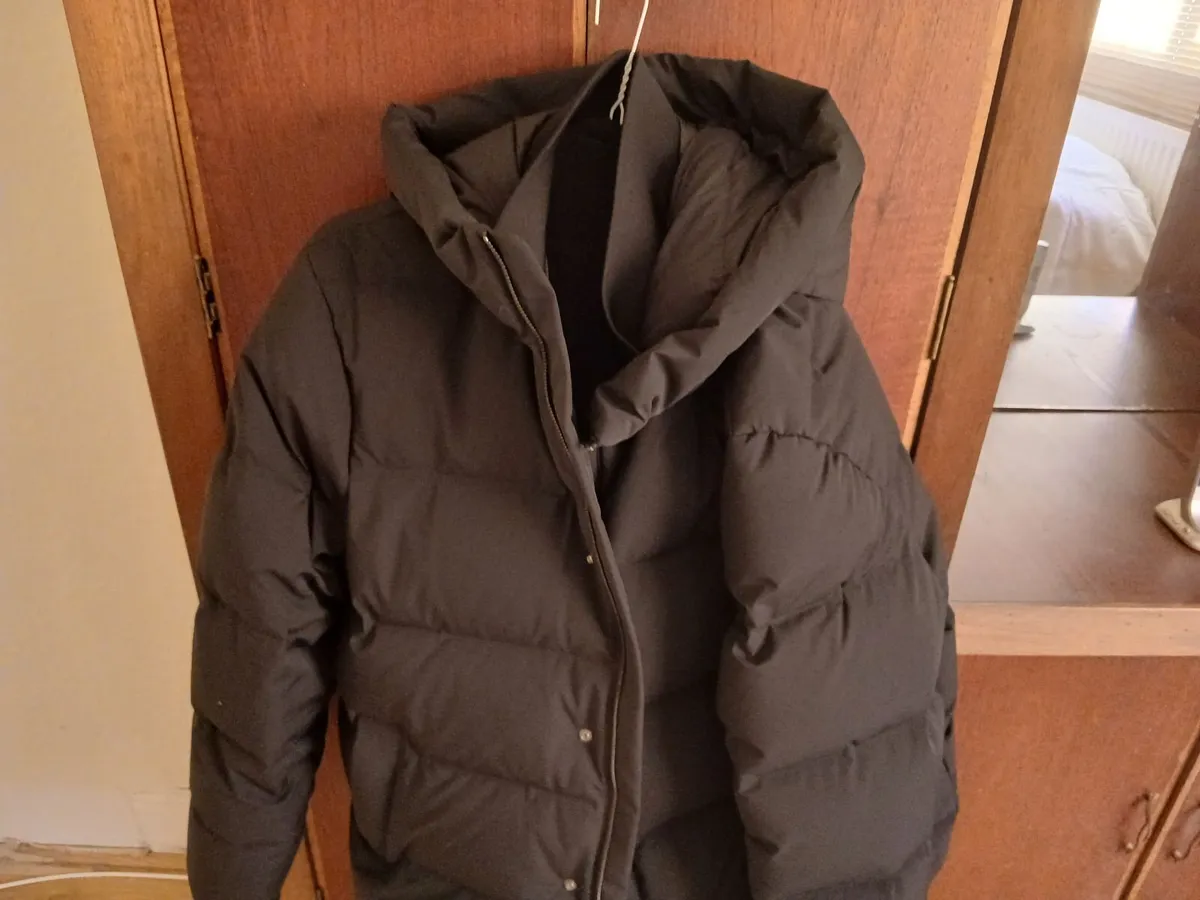 Winter mens puffer jacket