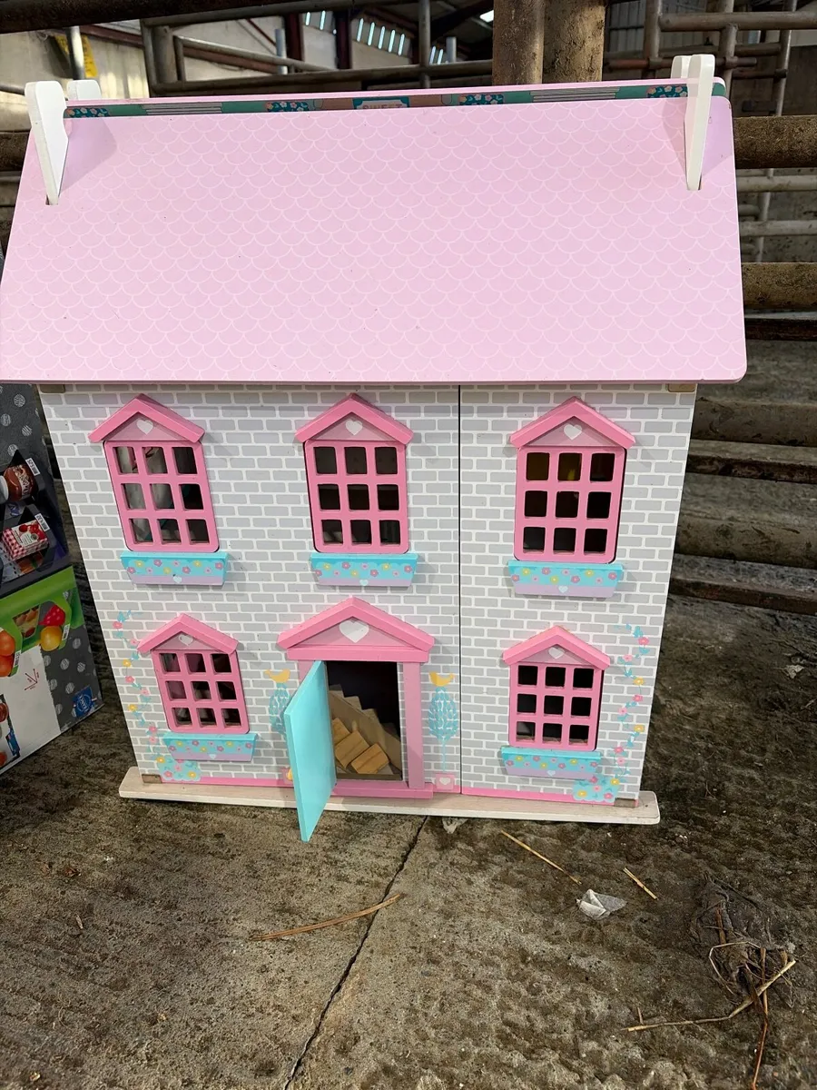 Toys - Image 1