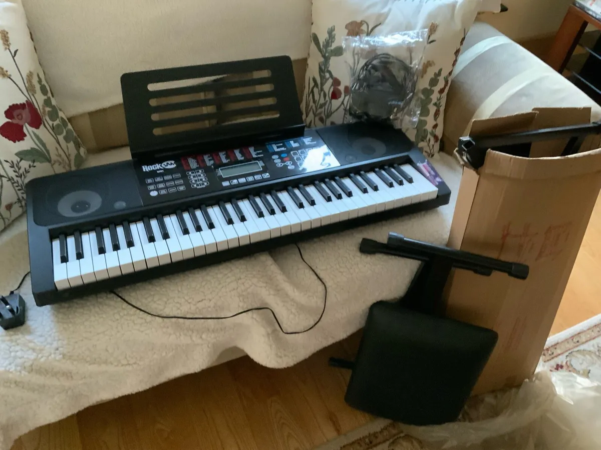 Keyboard piano - Image 2