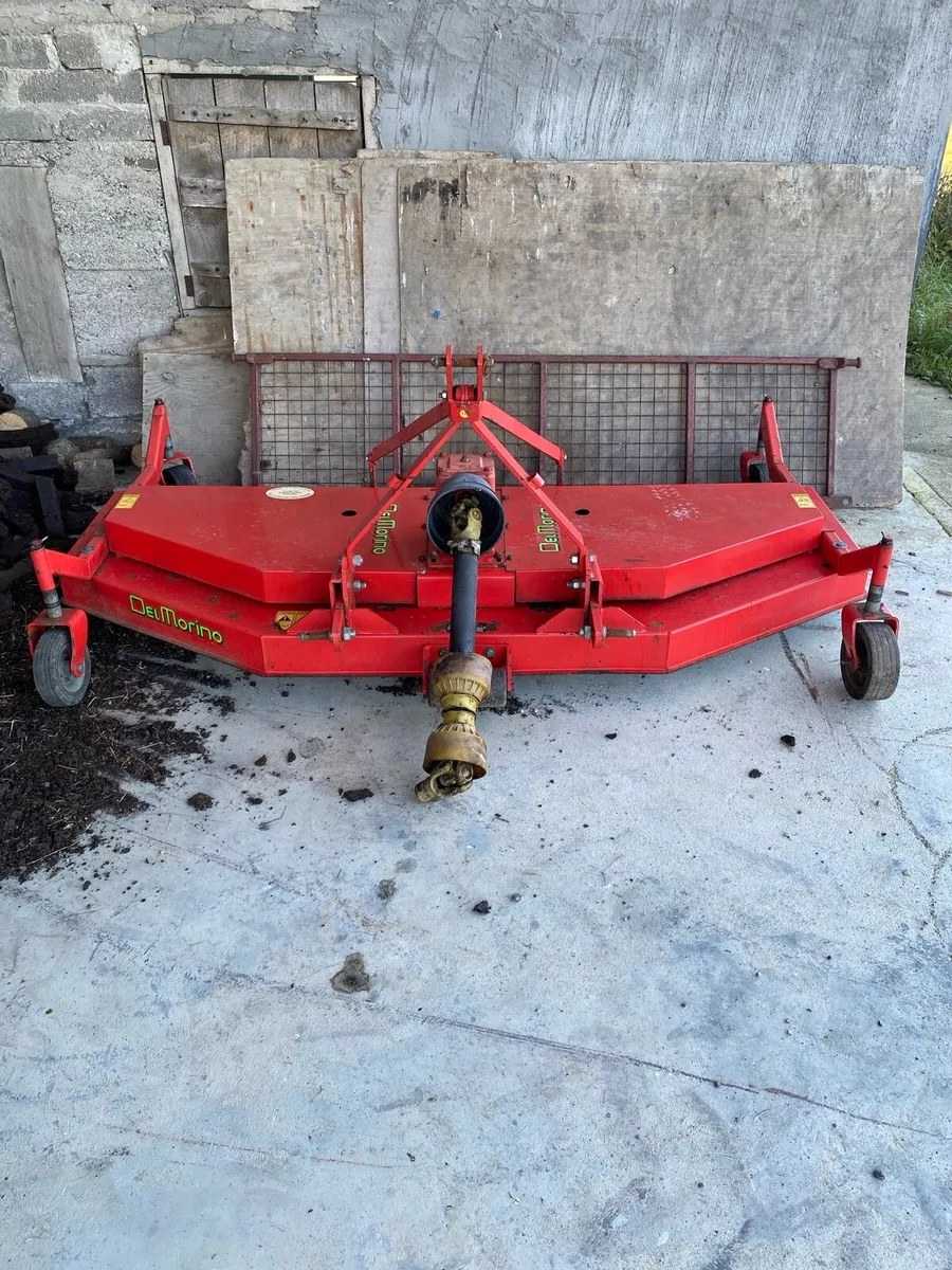 Finishing Mower - Image 1