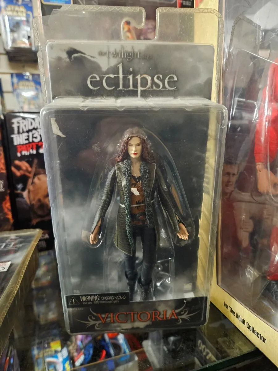Twilight Figure Victoria - Image 1
