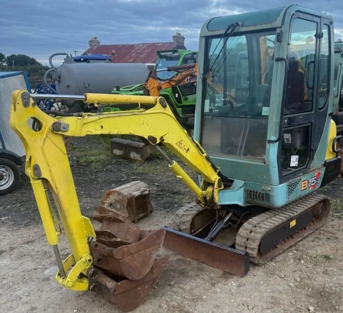 Yanmar digger - Image 2
