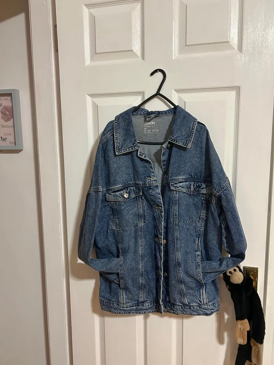 Clothes - Image 3