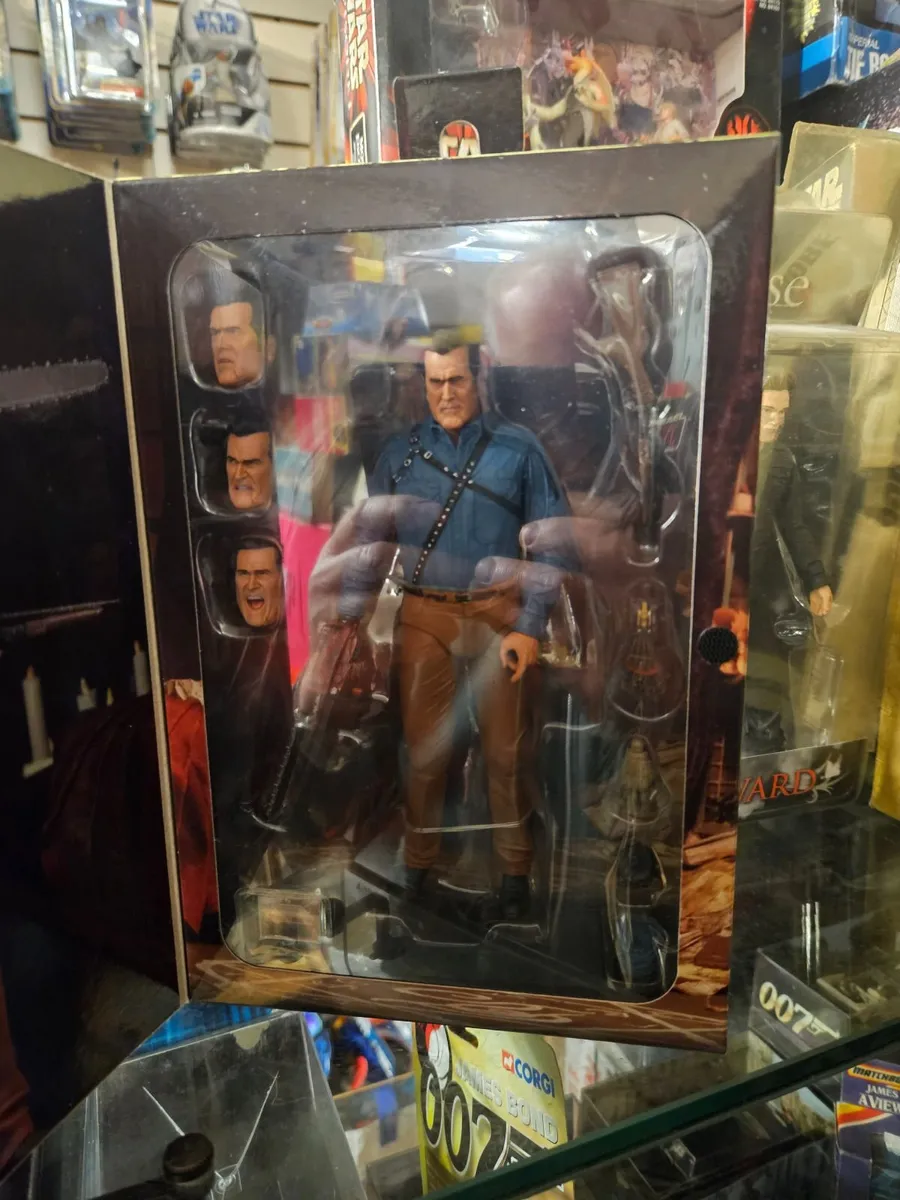 Ash Evil Dead Figure - Image 3