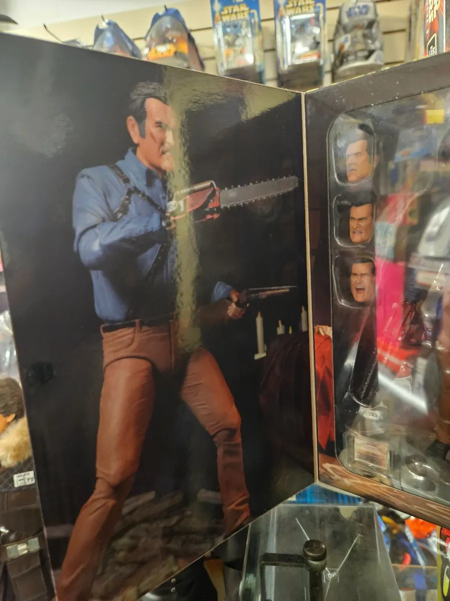 Ash Evil Dead Figure - Image 2