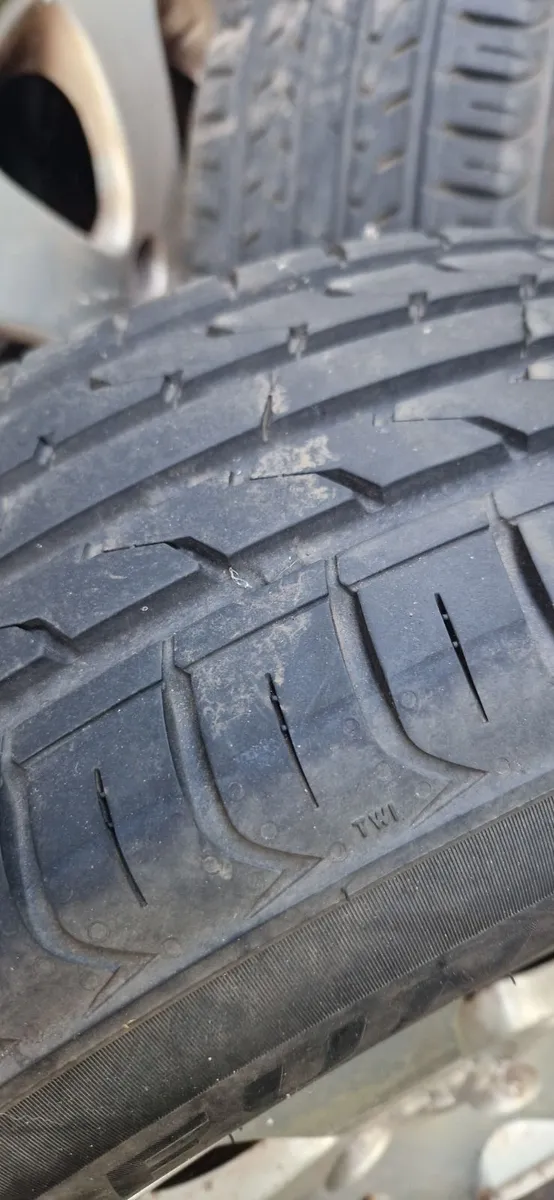 Alloy wheels - Image 3