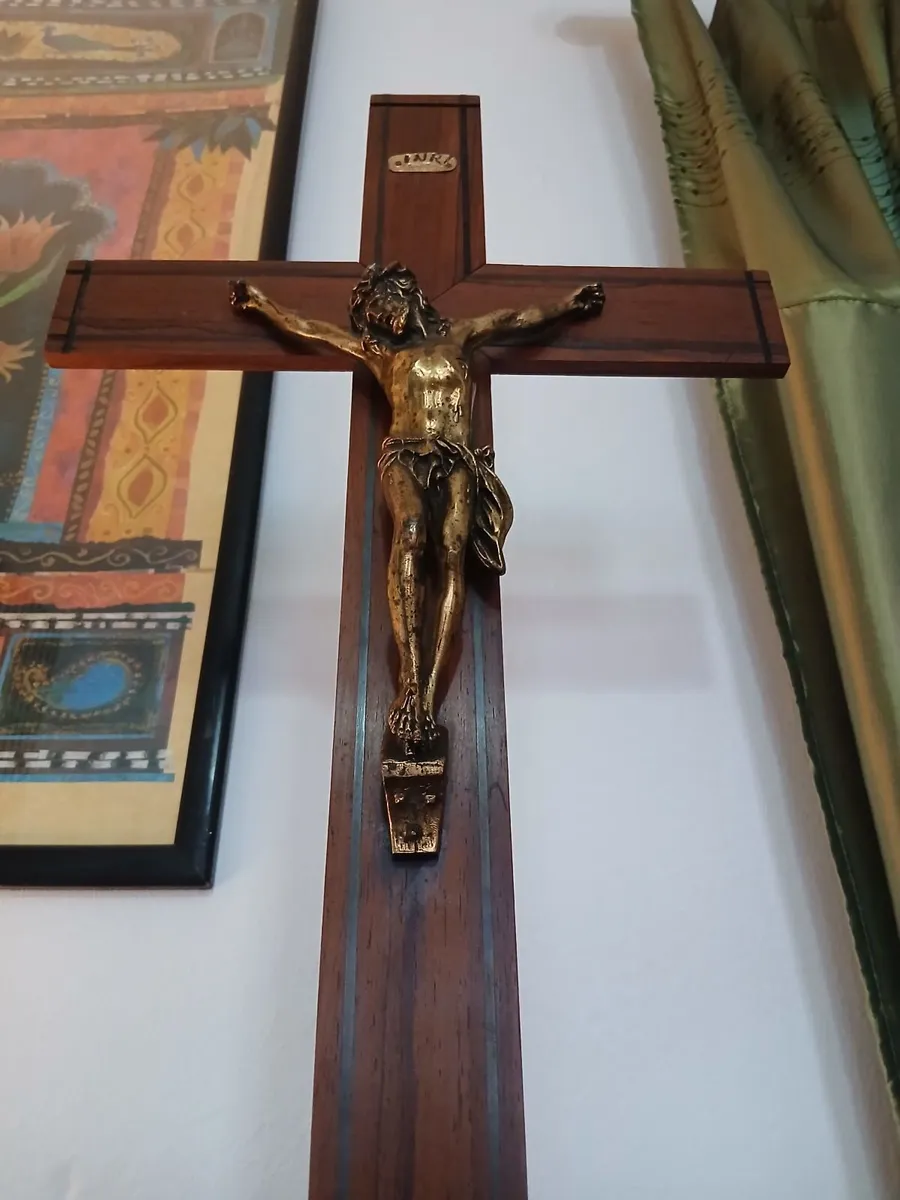 Large Vintage Crucifixtion Scene at Calvary. - Image 3