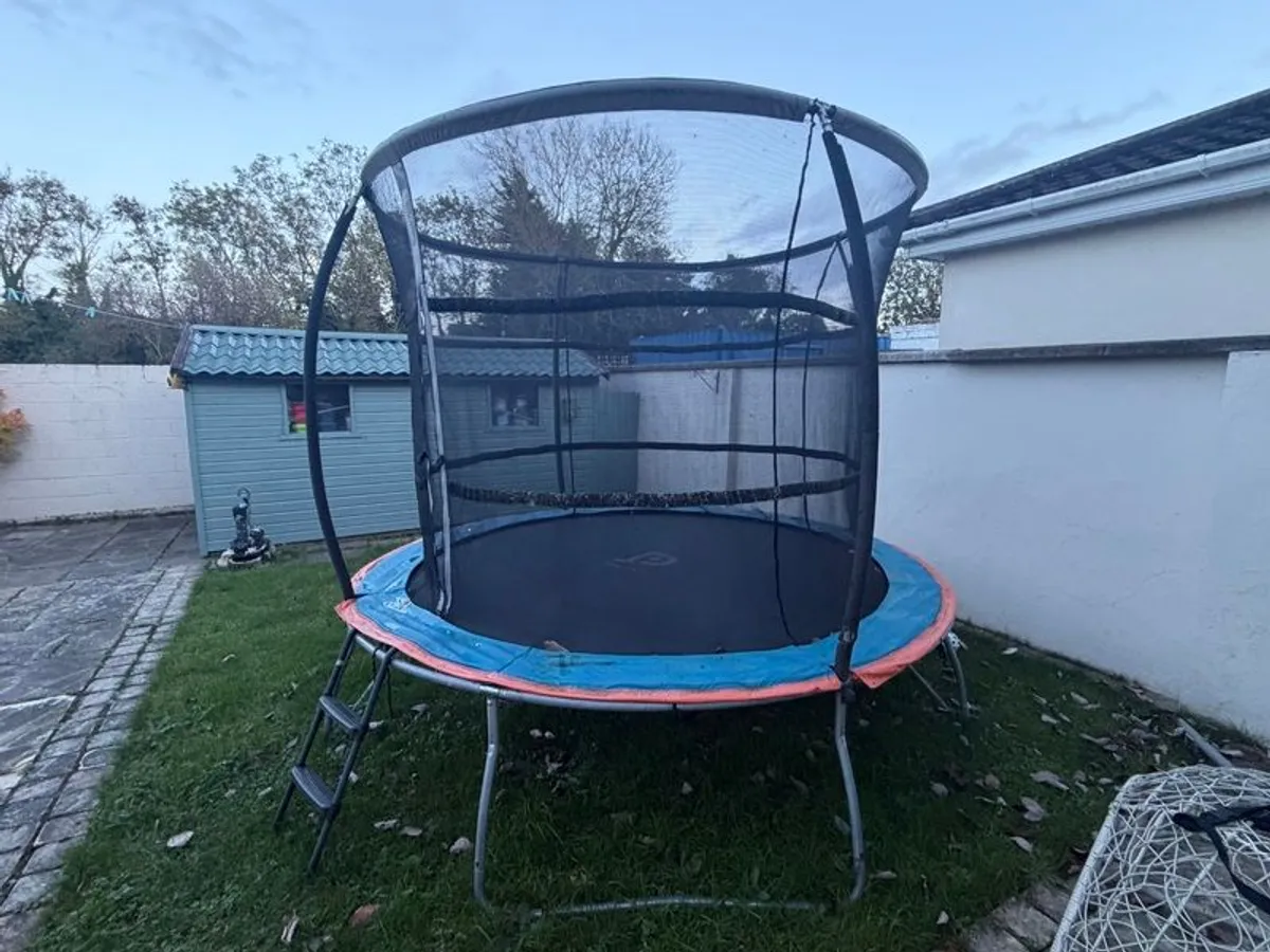 Trampoline - Image 1