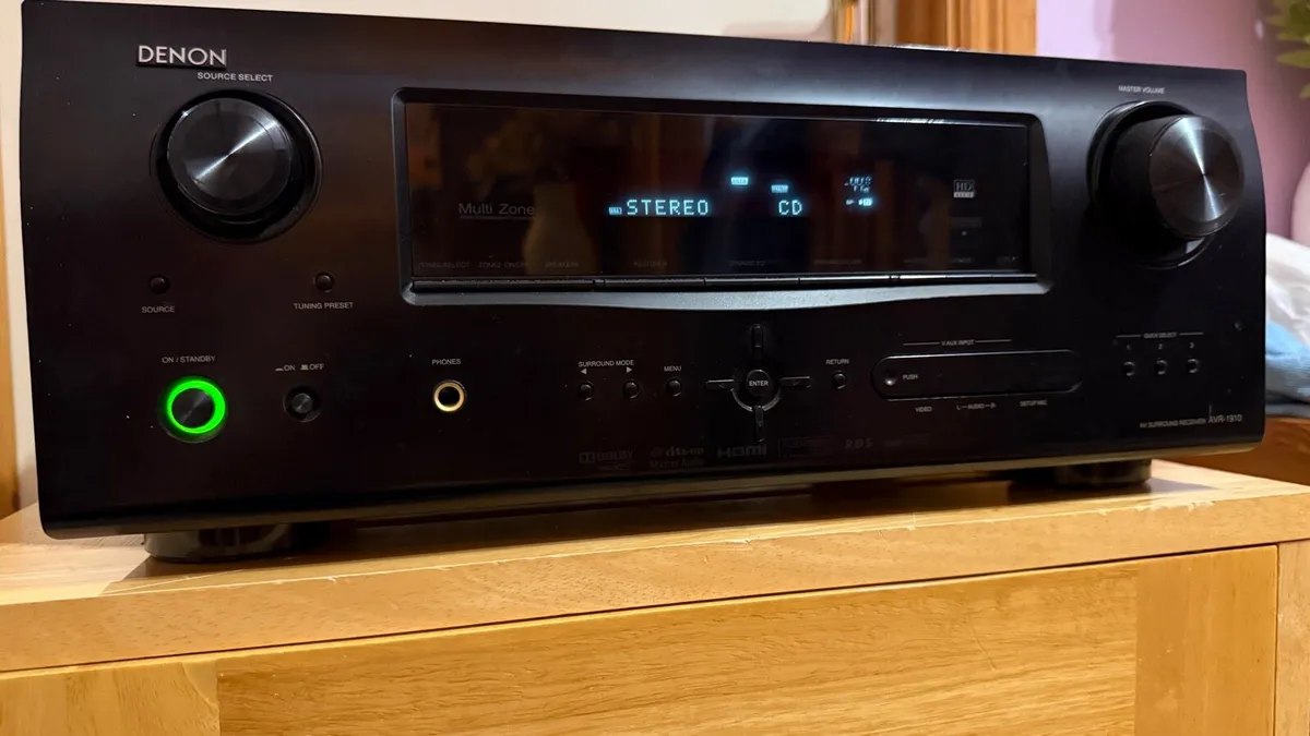 Denon AV SURROUND RECEIVER AVR-1910 - Image 1